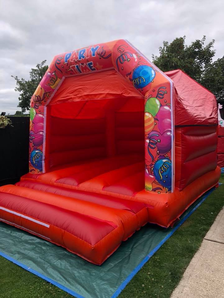 bouncy castle hire basildon